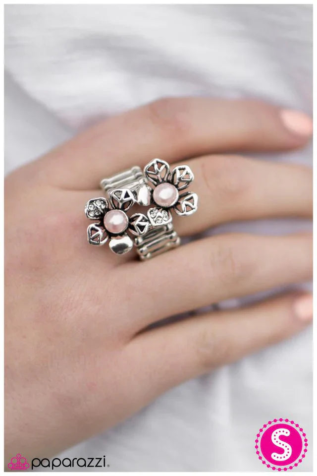 Paparazzi Ring ~ Should Have Bought You Flowers - Pink