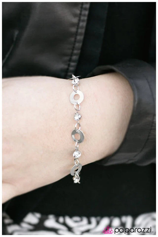 Paparazzi Bracelet ~ A Simple Observation - White