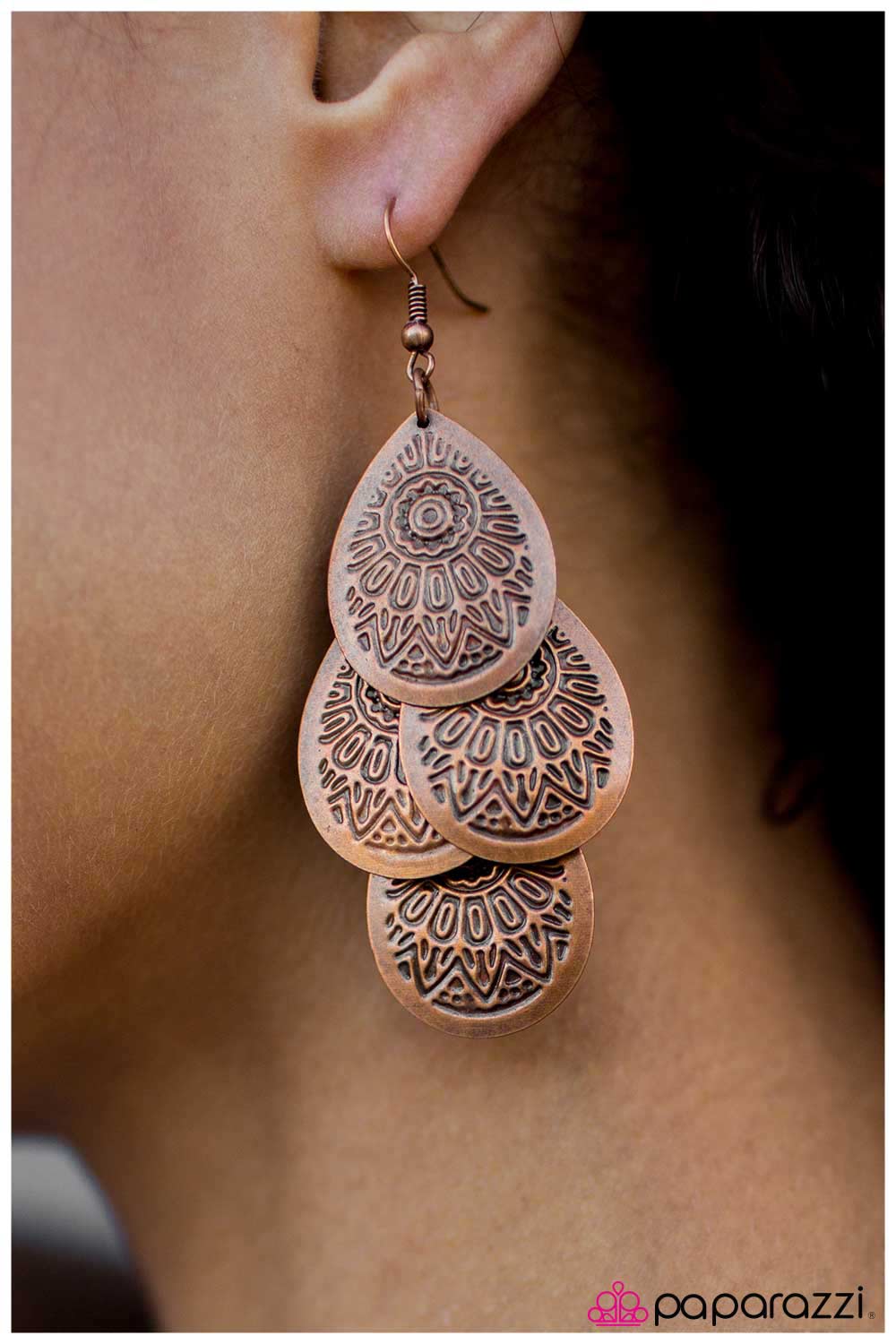 Paparazzi Earring ~ A Leading Light - Copper