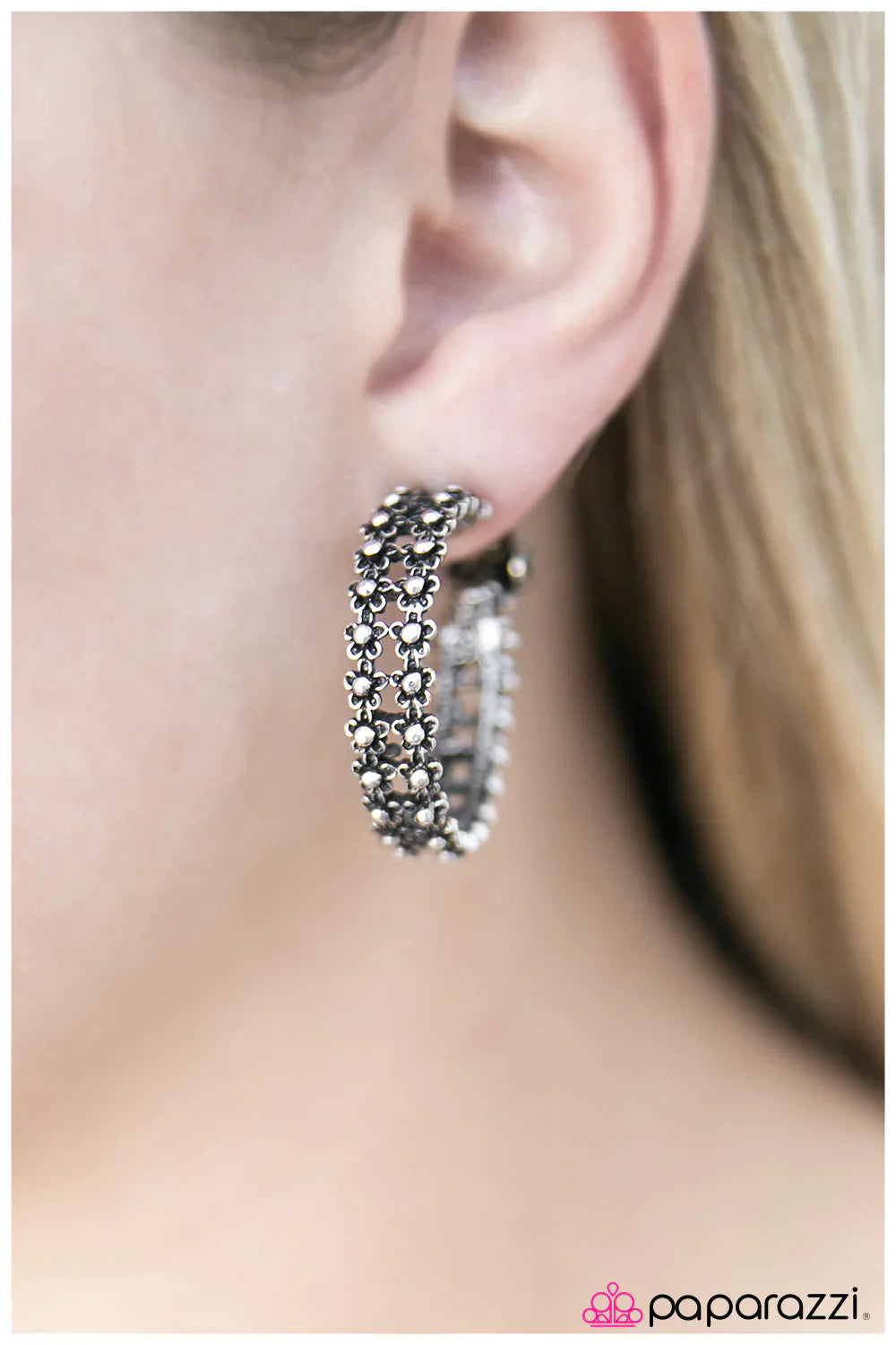 Paparazzi Earring ~ I Have FLORALS  - Silver