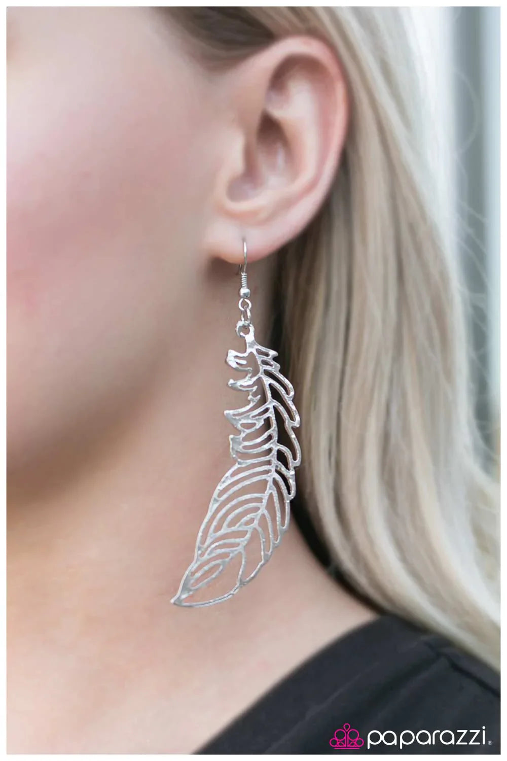 Paparazzi Earring ~ Birds Of A Feather - Silver