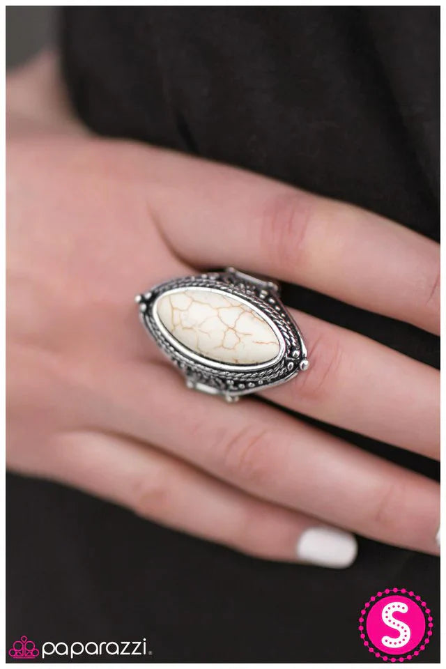 Paparazzi Ring ~ Canyon Explorer - White