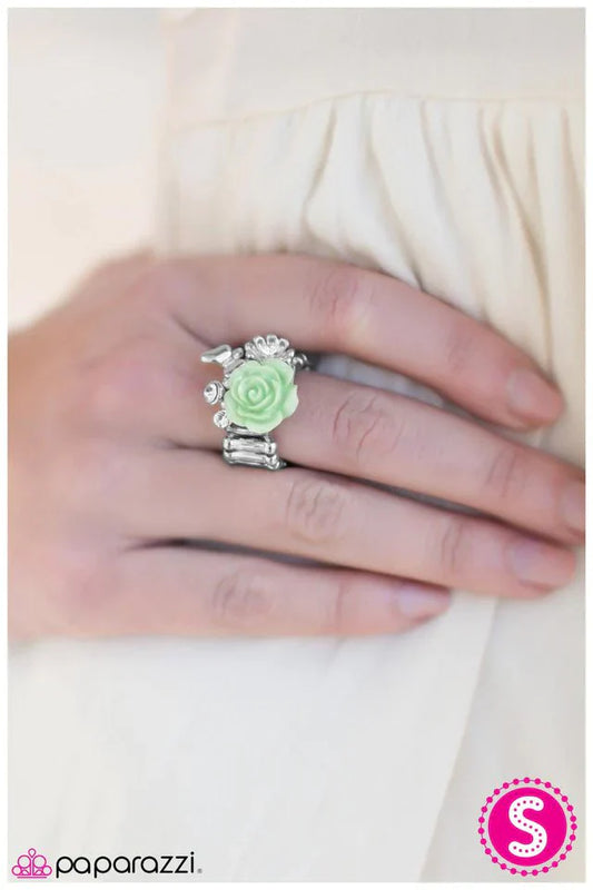 Paparazzi Ring ~ Meet Me In The Meadow - Green