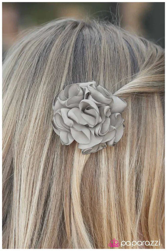 Paparazzi Hair Accessories ~ Baby Face - Silver