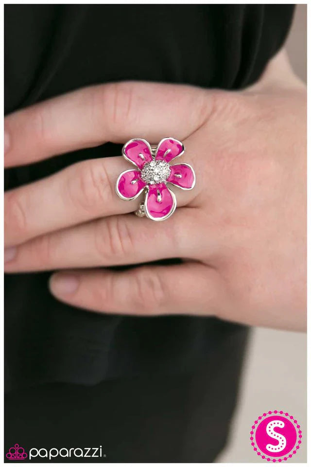 Paparazzi Ring ~ It Must Be Spring - Pink