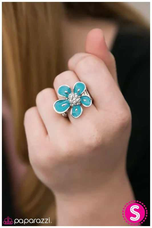 Paparazzi Ring ~ It Must Be Spring - Blue