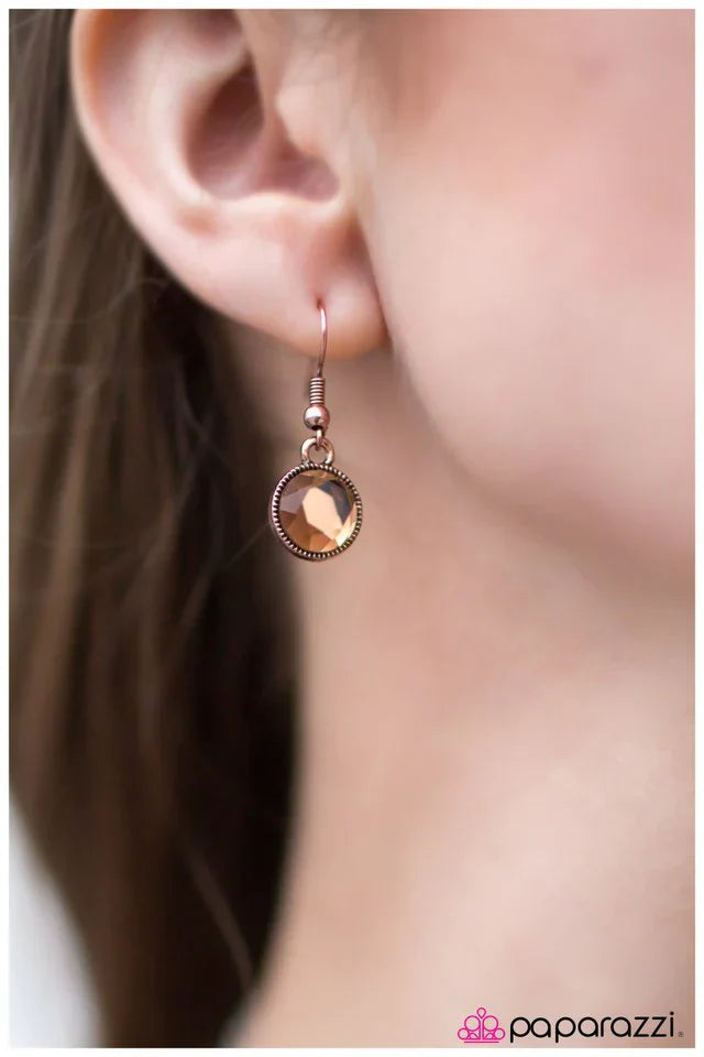 Paparazzi Earring ~ Dreaming of Diamonds - Copper