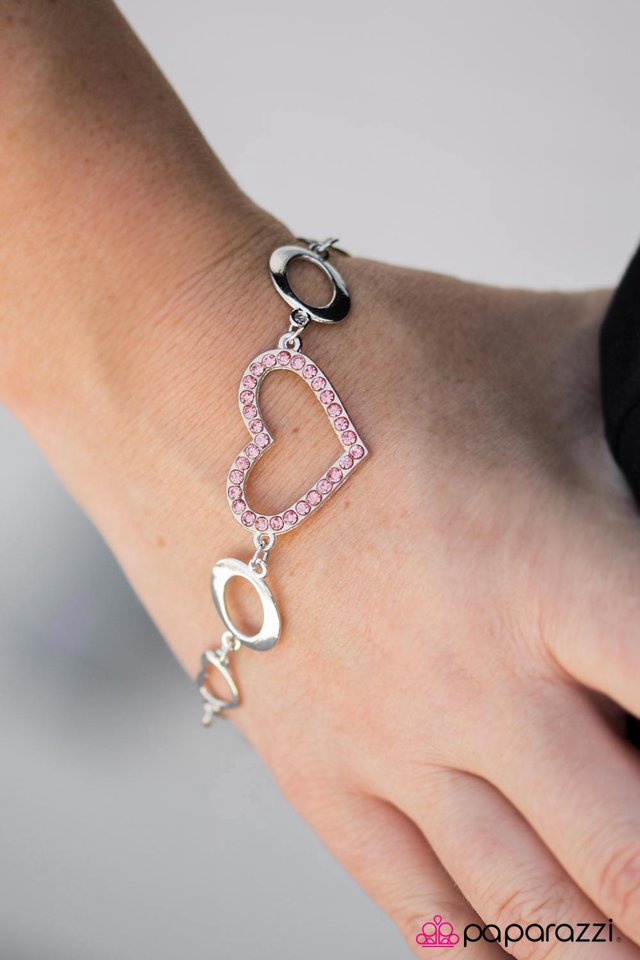 Paparazzi Bracelet ~ Wearing My Heart On My Sleeve - Pink