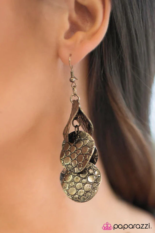 Paparazzi Earring ~ Fashionably Flashy - Brass