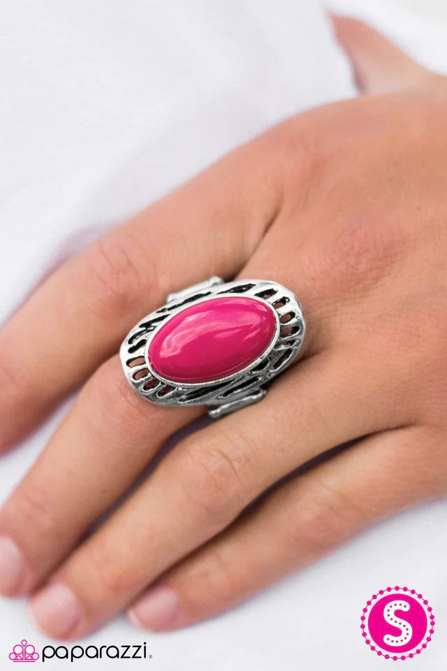 Paparazzi Ring ~ Totally Tarzan - Pink