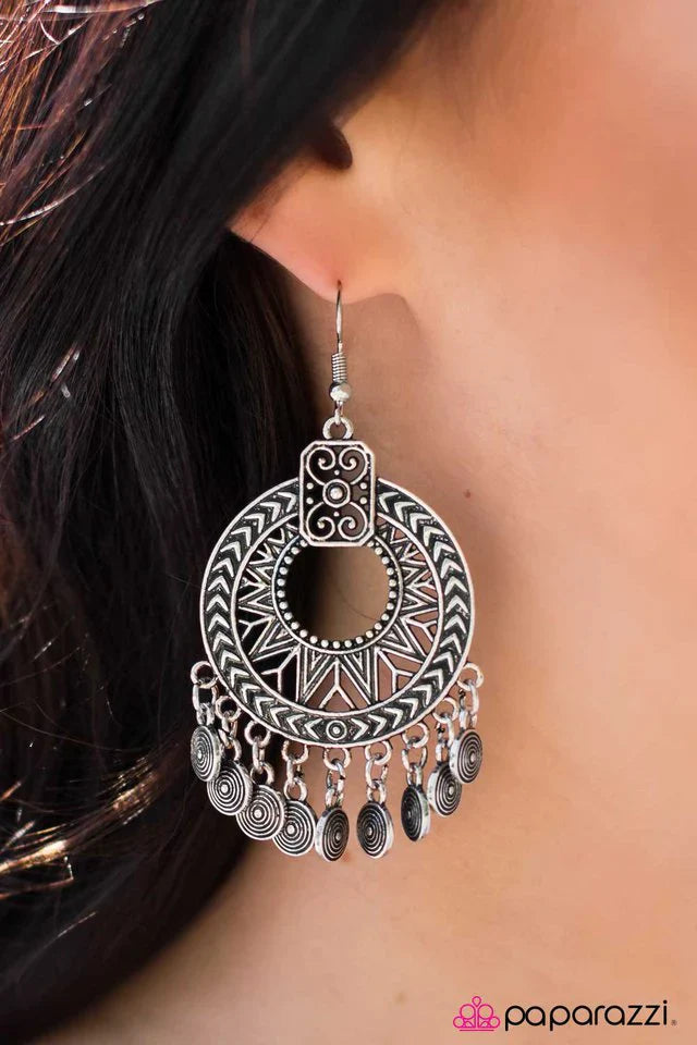 Paparazzi Earring ~ My CHIME To Shine - Silver