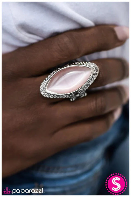 Paparazzi Ring ~ To The Moon and Back - Pink