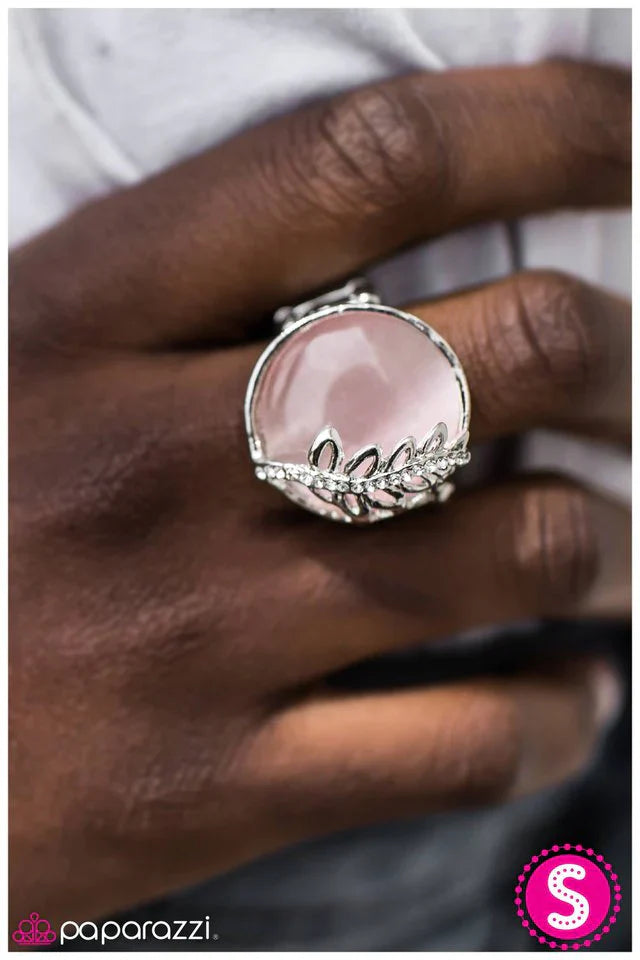 Paparazzi Ring ~ Under The Harvest Moon - Pink