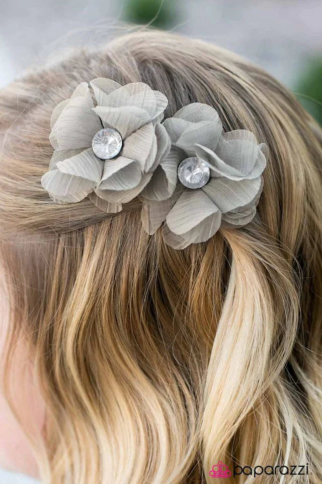 Paparazzi Hair Accessories ~ Love Ballad - Gray