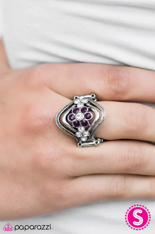 Paparazzi Ring ~ Deep In The Meadow - Purple