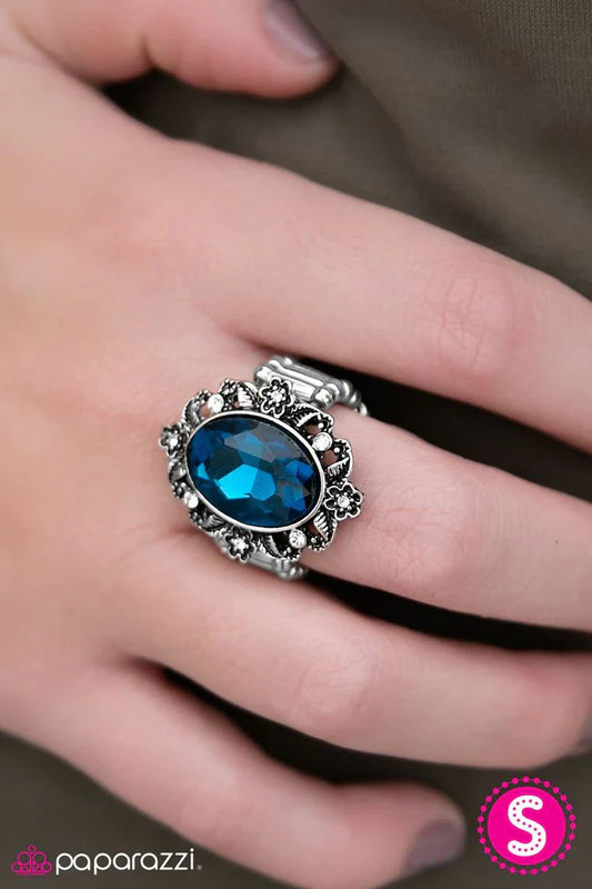 Paparazzi Ring ~ Sparklicious! - Blue