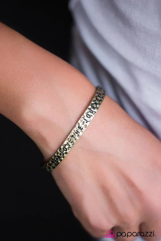 Paparazzi Bracelet ~ Enjoy the Journey - Brass