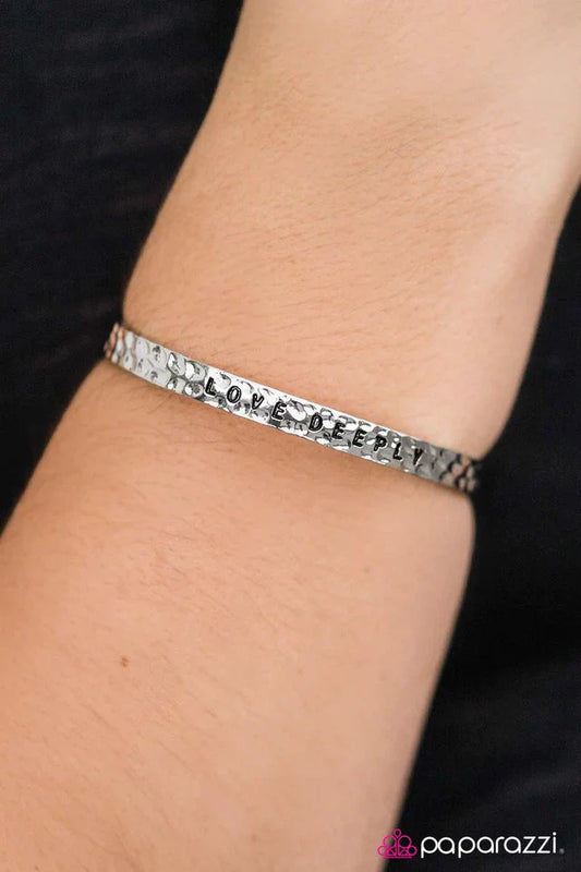 Paparazzi Bracelet ~ Love Deeply - Silver