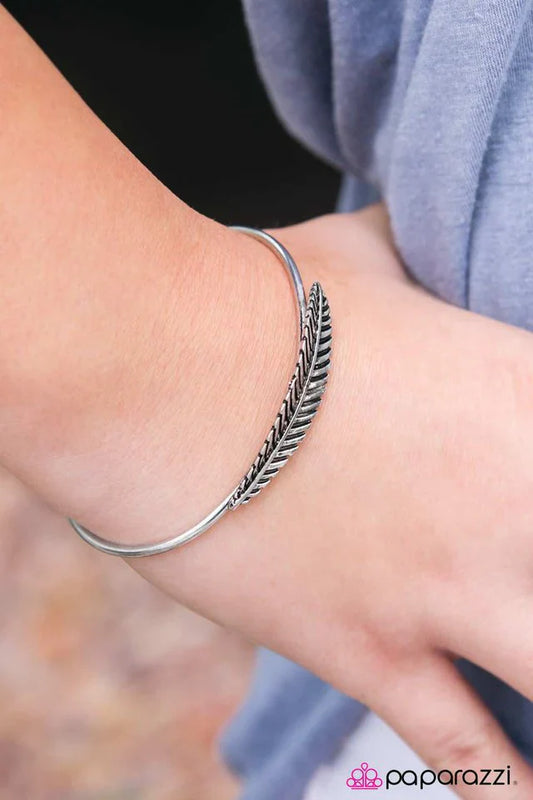 Paparazzi Bracelet ~ The Sooner The FEATHER - Silver