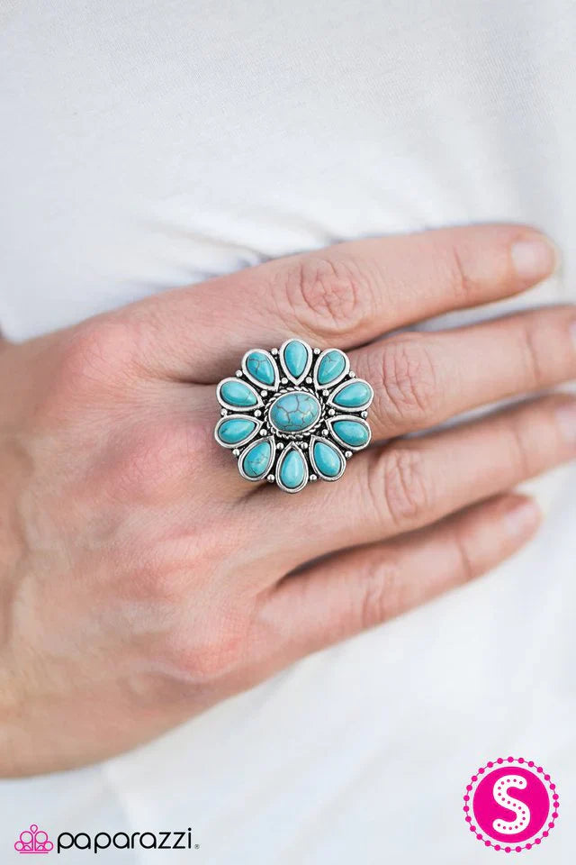 Paparazzi Ring ~ Desert Daisy - Blue