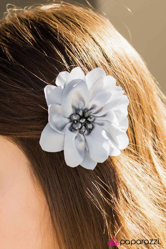 Paparazzi Hair Accessories ~ Sparkle Time! - Silver