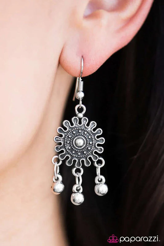 Paparazzi Earring ~ Midnight Sun - Silver