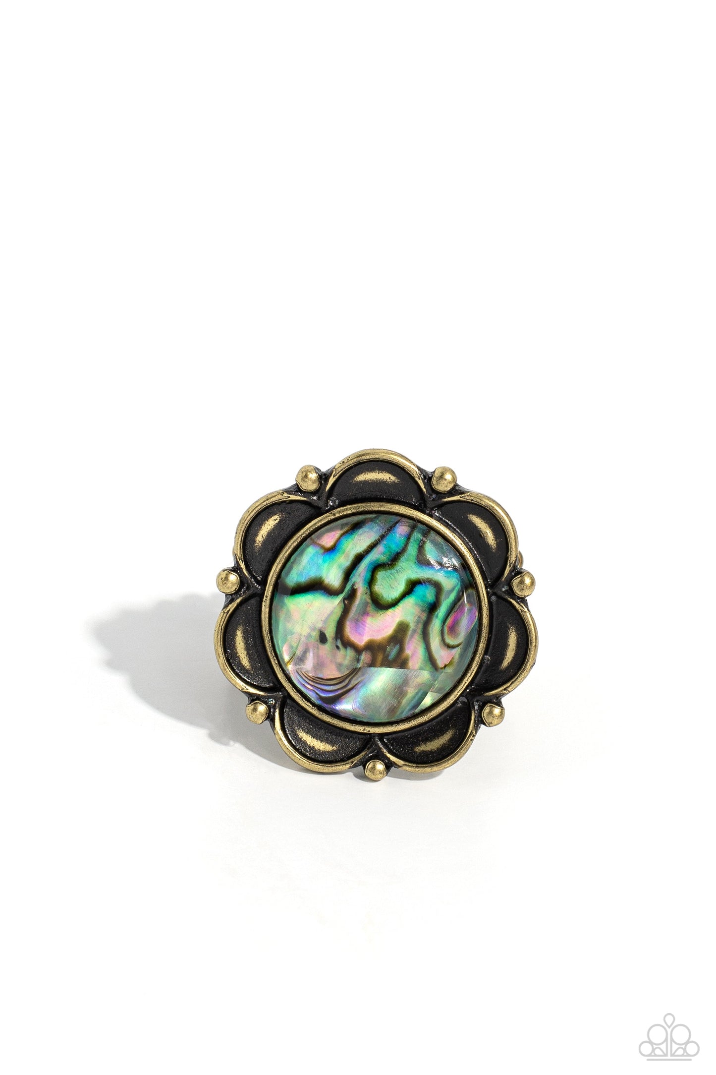 Paparazzi Ring ~ Artistic Accomplishment - Brass