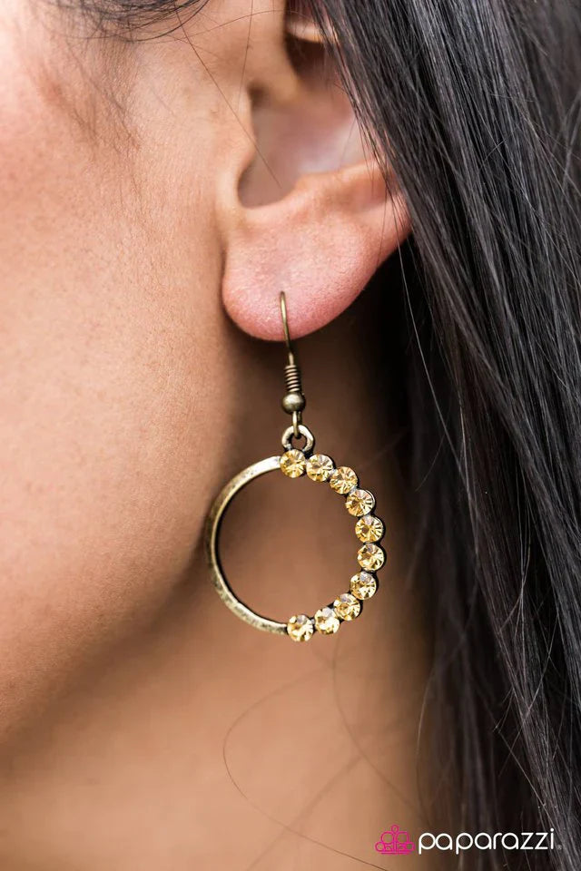 Paparazzi Earring ~ Bubbly Personality - Brass