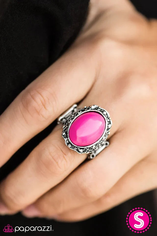 Paparazzi Ring ~ Spring Dream - Pink