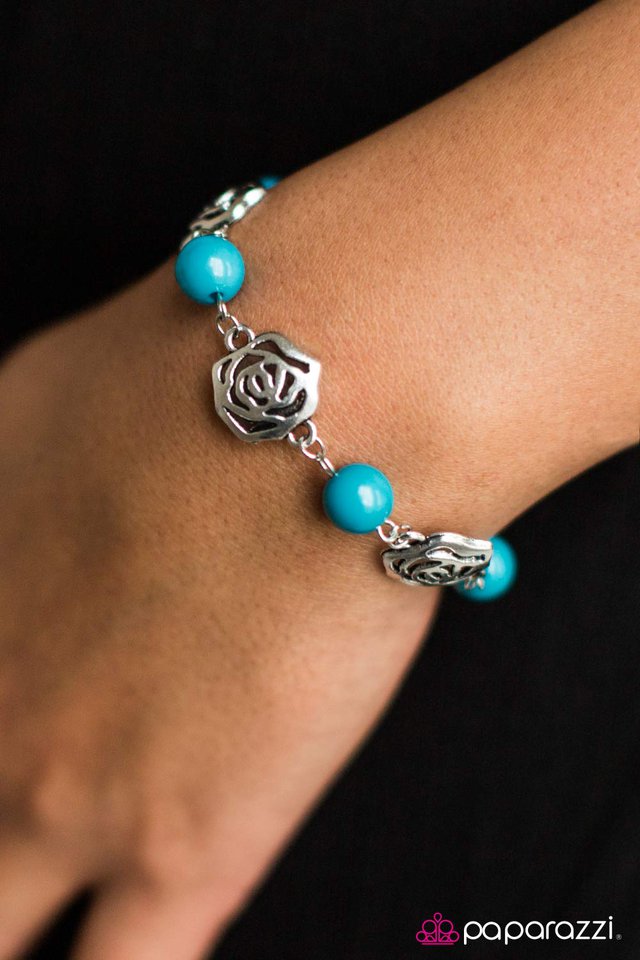 Paparazzi Bracelet ~ Springtime Social - Blue