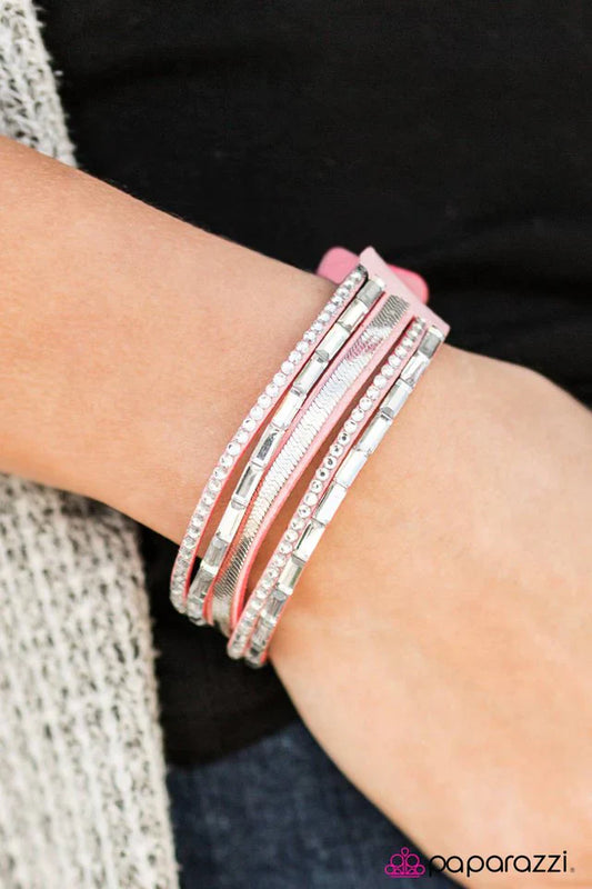 Paparazzi Bracelet ~ Hit The Lights - Pink