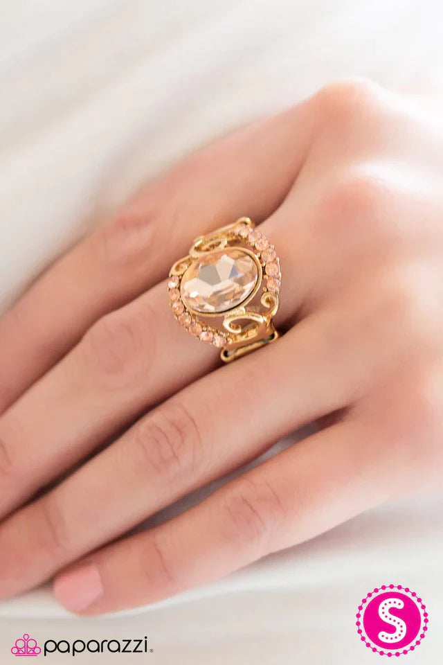 Paparazzi Ring ~ Strike It Rich - Gold