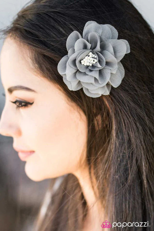 Paparazzi Hair Accessories ~ Moment of Truth - Silver