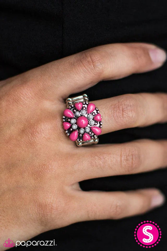 Paparazzi Ring ~ Summer Haze - Pink