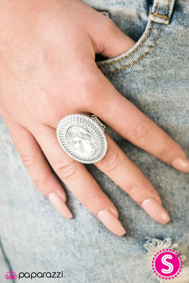 Paparazzi Ring ~ Empire Built - White