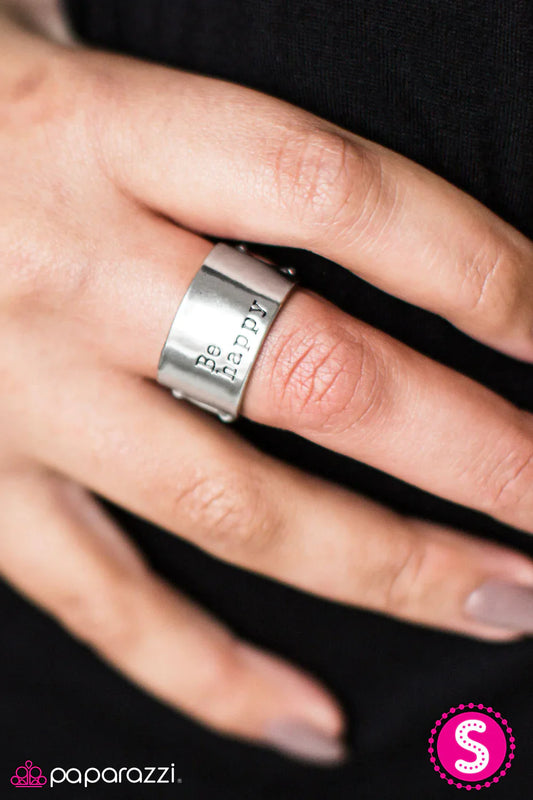 Paparazzi Ring ~ Be Happy - Silver