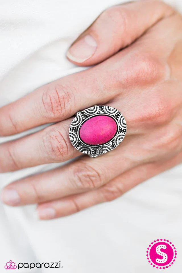 Paparazzi Ring ~ Dune Chaser - Pink