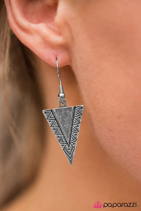 Paparazzi Earring ~ Sharpen Up - Silver