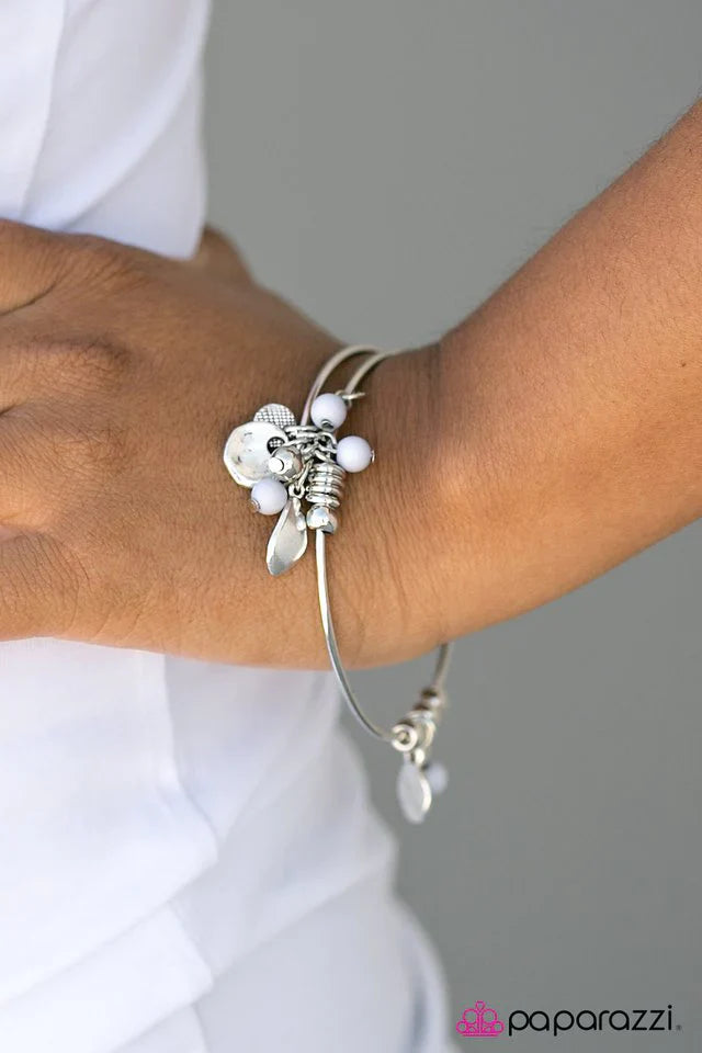 Paparazzi Bracelet ~ Sea Seeker - Silver