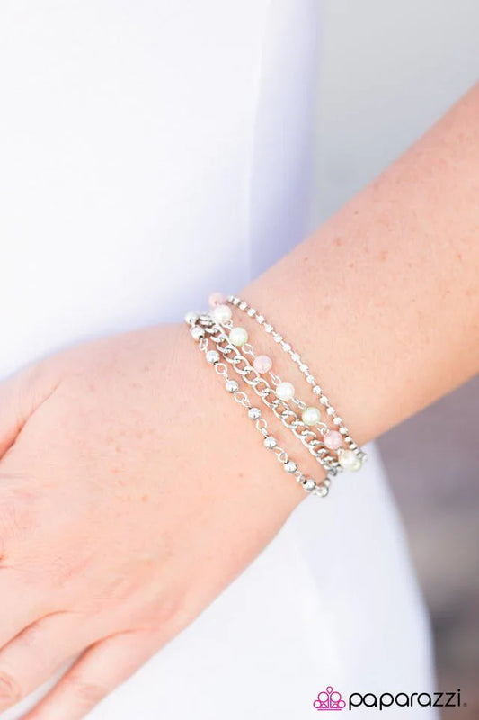 Paparazzi Bracelet ~ GLITZY Business - Multi