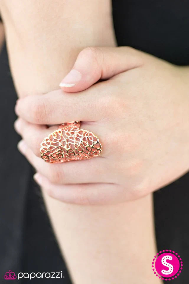 Paparazzi Ring ~ Air It Out - Copper