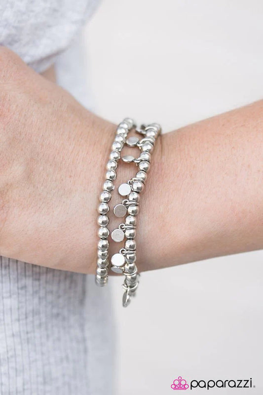 Paparazzi Bracelet ~ Move It Or Lose It - Silver