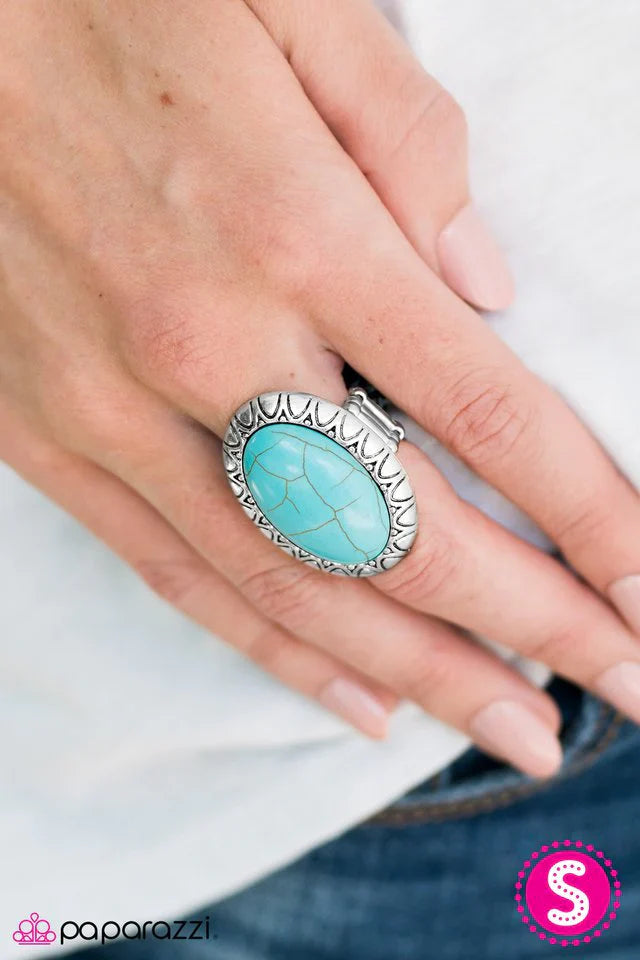 Paparazzi Ring ~ Sunshine On My Mind - Blue