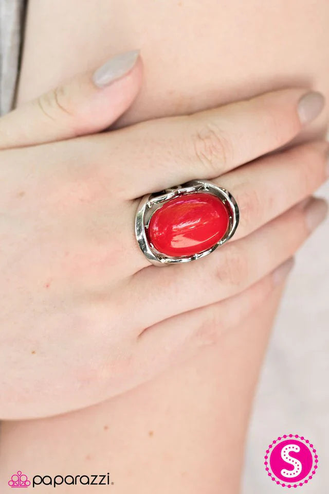 Paparazzi Ring ~ HUEs That Girl? - Red