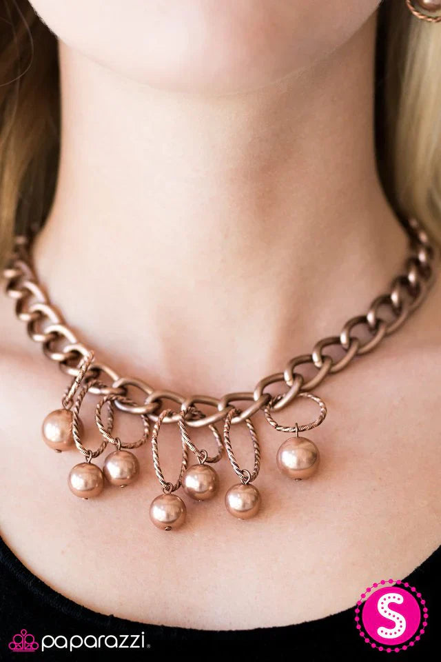 Paparazzi Necklace ~ Classic Girl - Copper