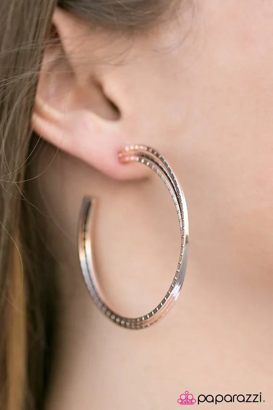 Paparazzi Earring ~ SHINE For The Taking - Rose Gold