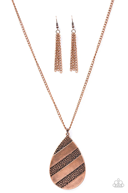 Paparazzi Necklace ~ A Chance Of Thunderstorms - Copper