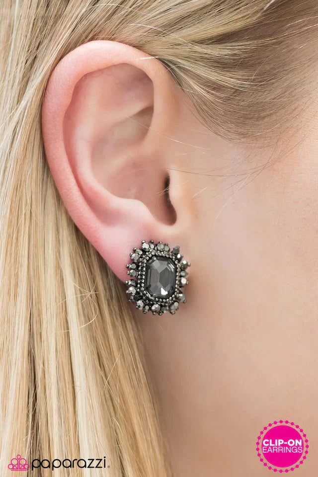 Paparazzi Earring ~ Star-Studded Sparkle - Black