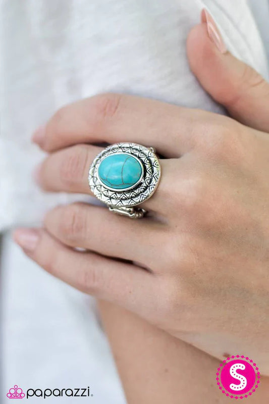 Paparazzi Ring ~ The Next WEST Thing - Blue