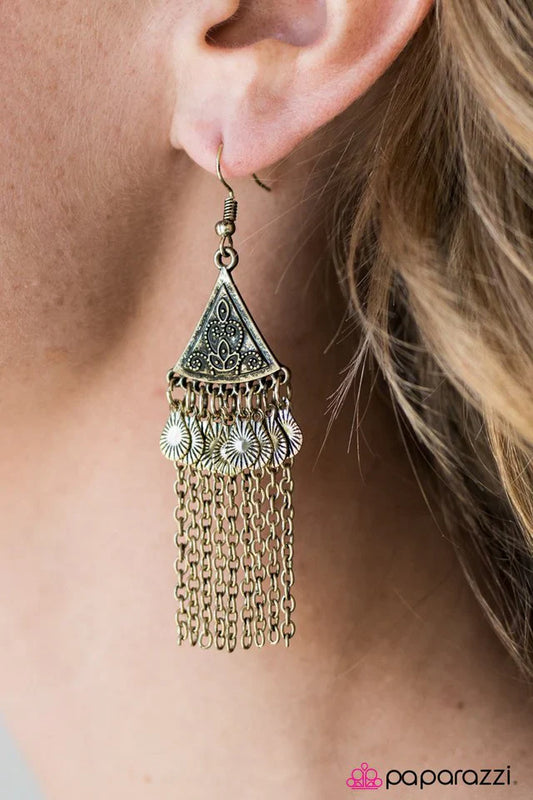 Paparazzi Earring ~ Hindu Hypnosis - Brass